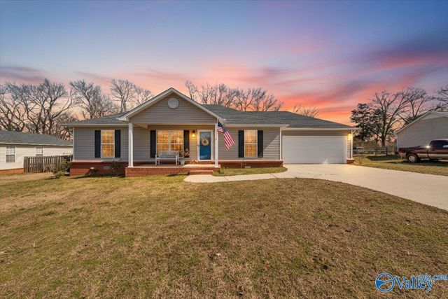 237 Tanner Point Drive, New Market, AL 35761