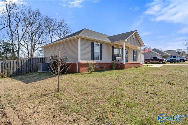 237 Tanner Point Drive, New Market, AL 35761
