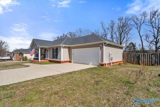 237 Tanner Point Drive, New Market, AL 35761