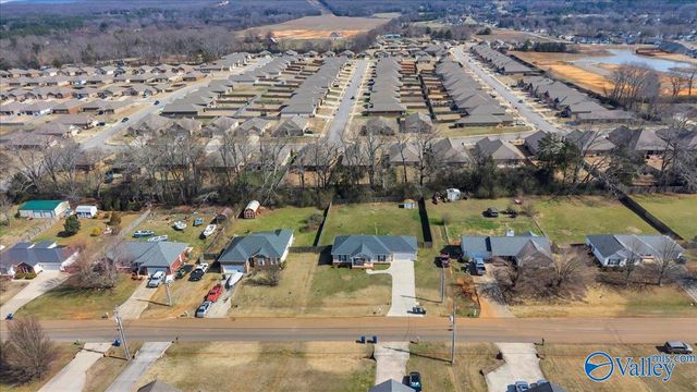 237 Tanner Point Drive, New Market, AL 35761