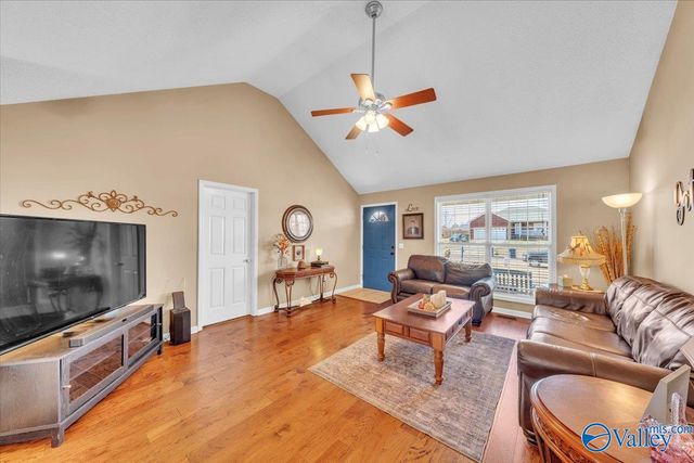 237 Tanner Point Drive, New Market, AL 35761