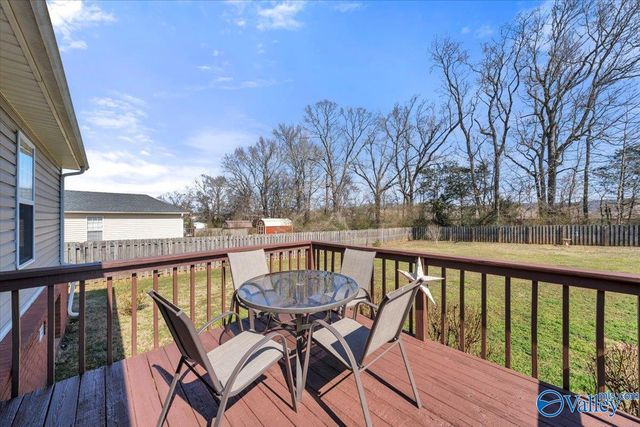 237 Tanner Point Drive, New Market, AL 35761