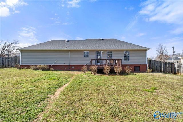 237 Tanner Point Drive, New Market, AL 35761