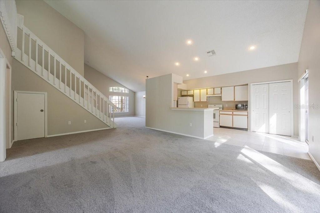 Image 11 of property listing at 14155 RIDGE CREEK COURT, Orlando, FL 32824