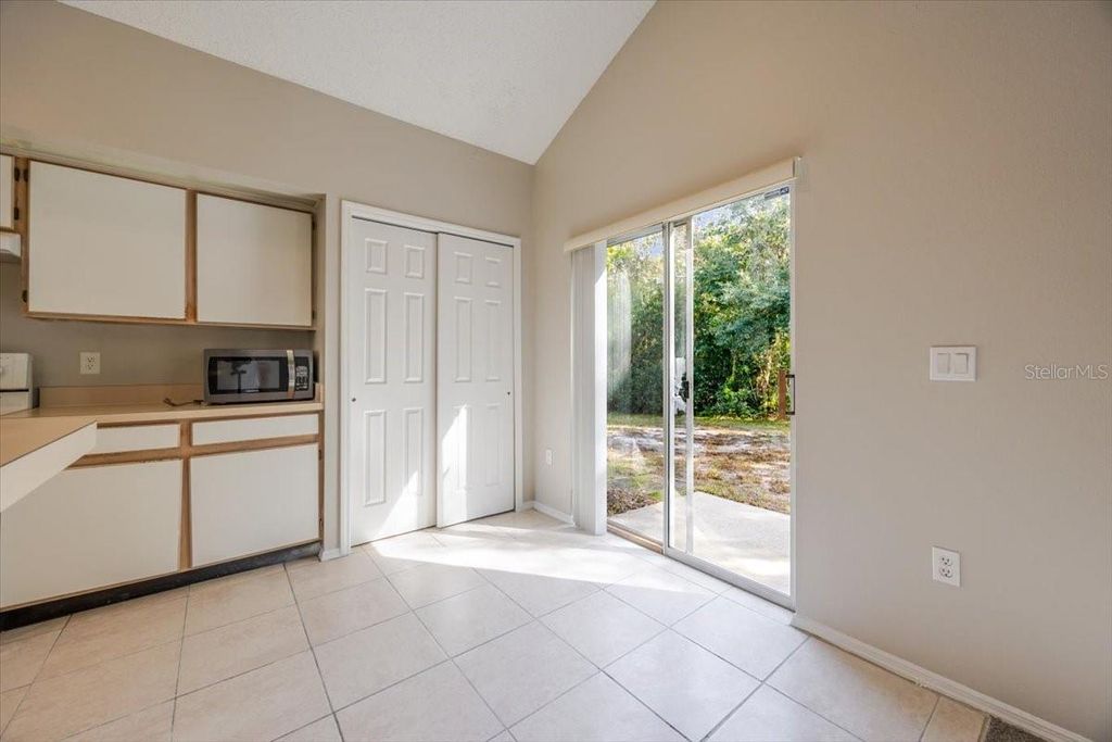 Image 14 of property listing at 14155 RIDGE CREEK COURT, Orlando, FL 32824