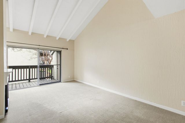 2562 Walnut Blvd 68, Walnut Creek, CA 94596