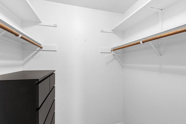 2562 Walnut Blvd 68, Walnut Creek, CA 94596