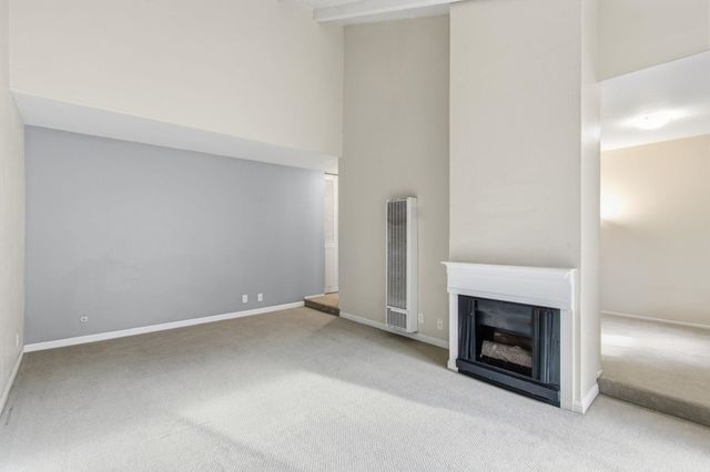 2562 Walnut Blvd 68, Walnut Creek, CA 94596