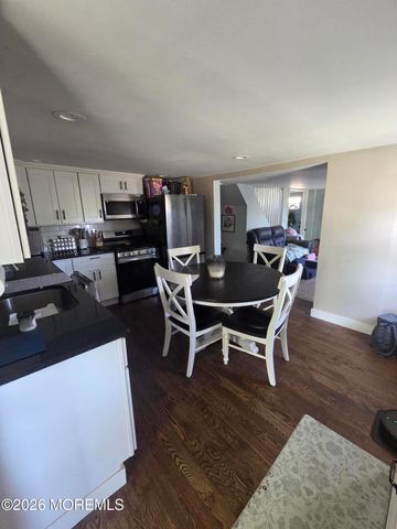310 1st Street, Keyport, NJ 07735