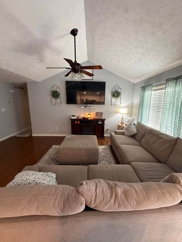 141 Southcreek Drive, Nicholasville, KY 40356
