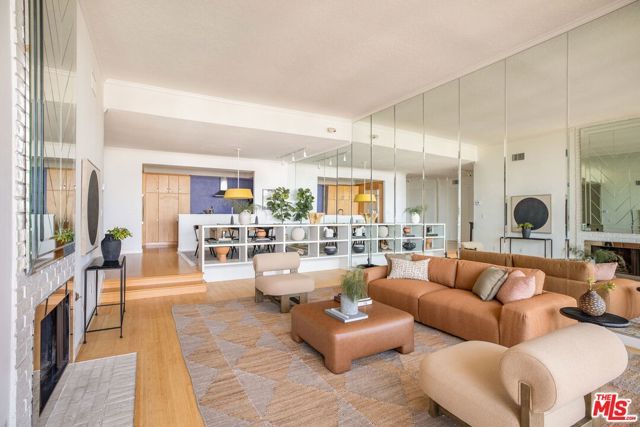 1260 S Beverly Glen Boulevard 405, Los Angeles, CA 90024