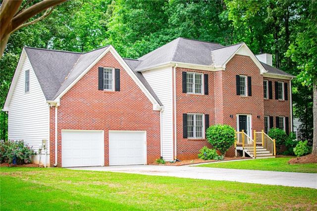 292 Lakeview Lane, Hiram, GA 30141