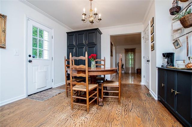 292 Lakeview Lane, Hiram, GA 30141