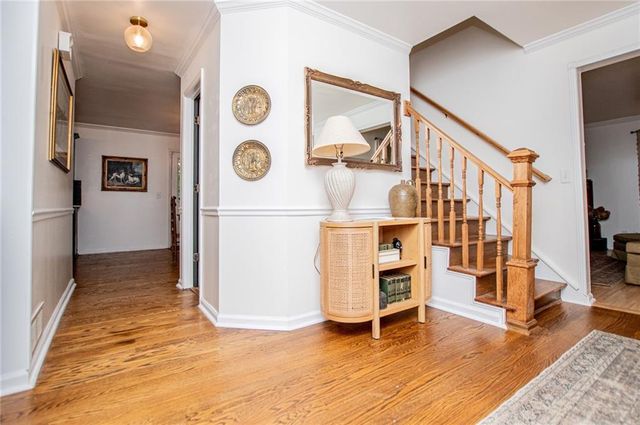 292 Lakeview Lane, Hiram, GA 30141