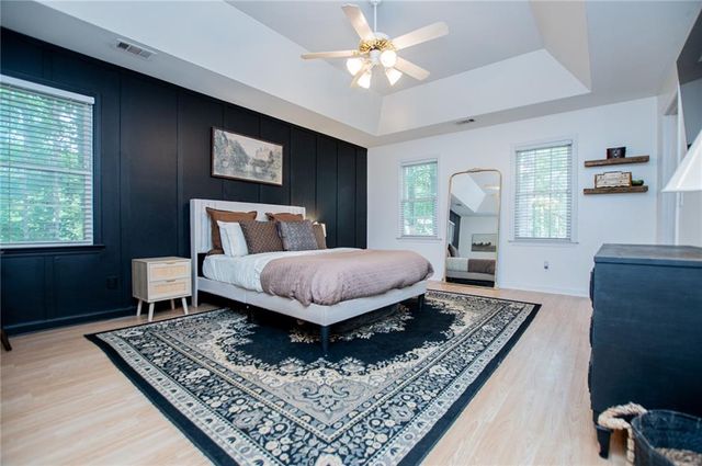 292 Lakeview Lane, Hiram, GA 30141