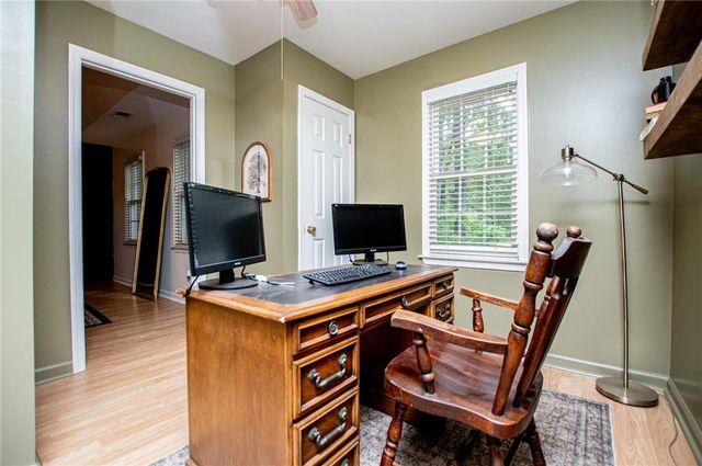 292 Lakeview Lane, Hiram, GA 30141