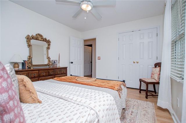 292 Lakeview Lane, Hiram, GA 30141