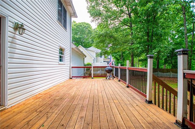 292 Lakeview Lane, Hiram, GA 30141