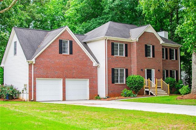 292 Lakeview Lane, Hiram, GA 30141