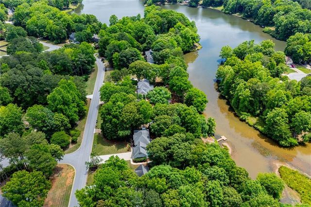 292 Lakeview Lane, Hiram, GA 30141