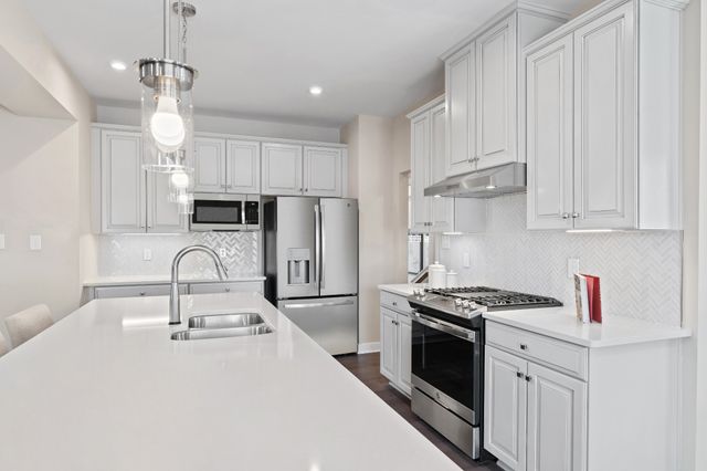 3199 Paddock Park, Pleasant View, TN 37146