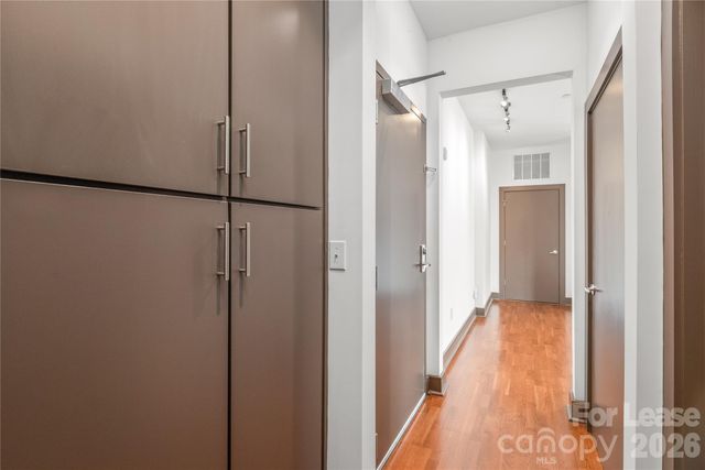 2200 Lyndhurst Avenue 201, Charlotte, NC 28203