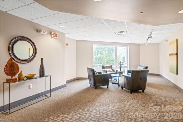 2200 Lyndhurst Avenue 201, Charlotte, NC 28203