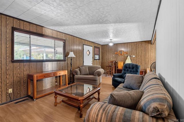 8500 Claremont Drive, Sherwood, AR 72120