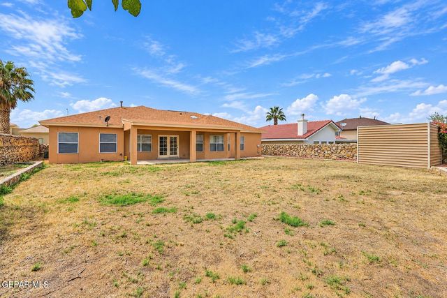 1332 BAT MASTERSON Drive, El Paso, TX 79936