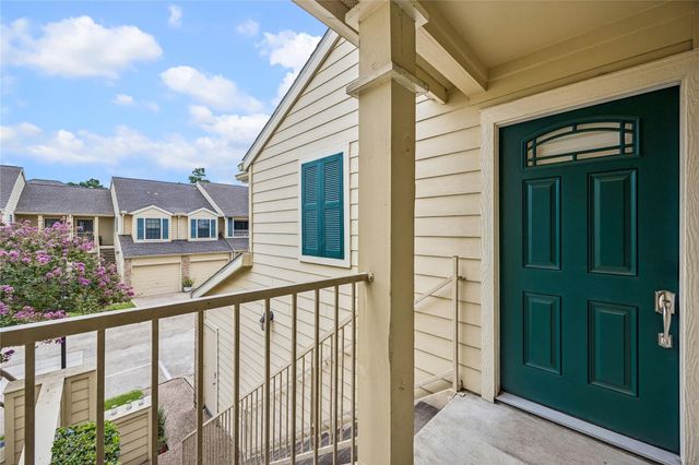 763 Bering Drive B, Houston, TX 77057
