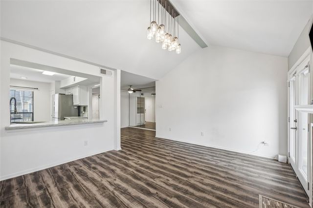 763 Bering Drive B, Houston, TX 77057