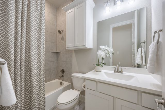 15688 Tea Tree Road, Frisco, TX 75033