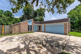 12126 Holly Stone Drive, Houston, TX 77070