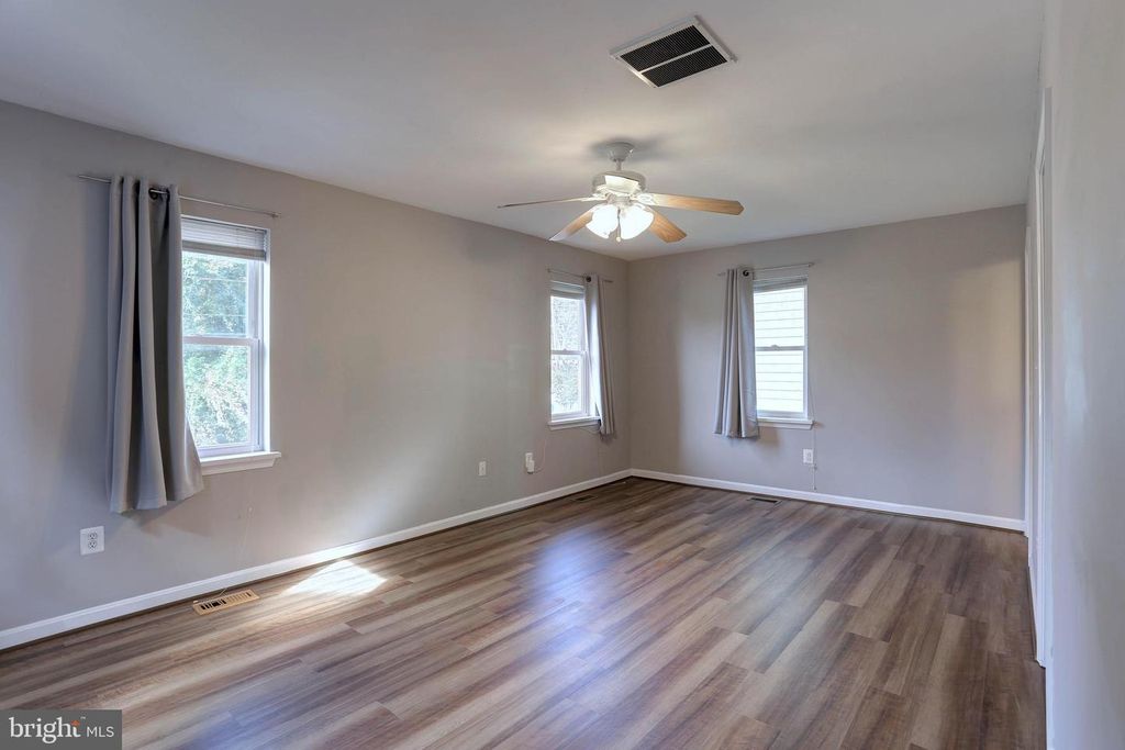 7619 TURNBROOK DR, Glen Burnie, MD 21060