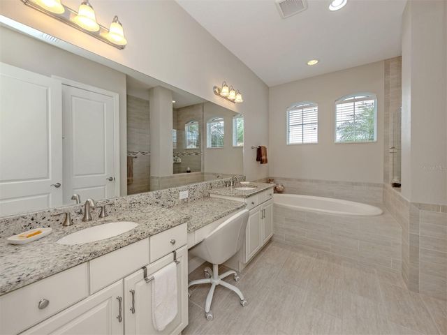 229 PORTOFINO DRIVE, North Venice, FL 34275