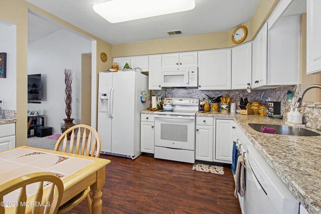 2222 Beltane Road, Toms River, NJ 08755