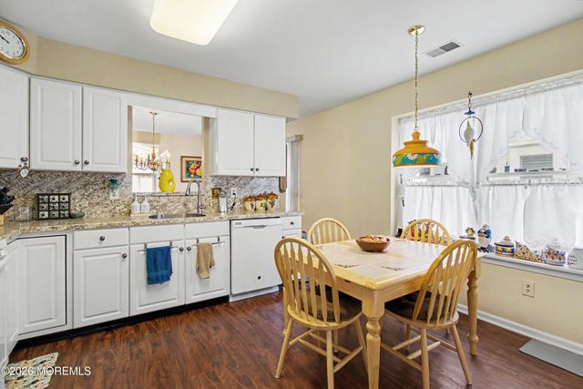 2222 Beltane Road, Toms River, NJ 08755