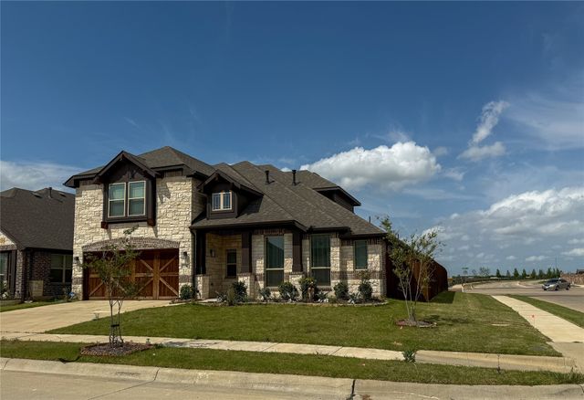 2700 Richard St Street, Burleson, TX 76028