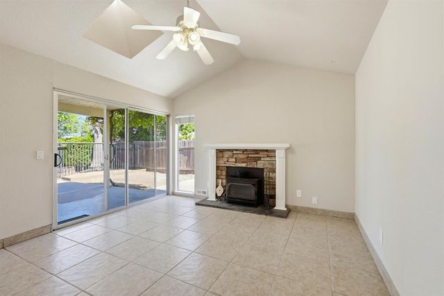 7251 Candlestick, Sacramento, CA 95842