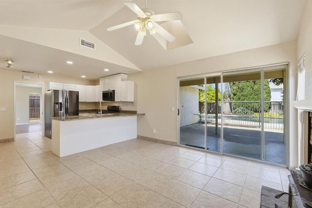 7251 Candlestick, Sacramento, CA 95842