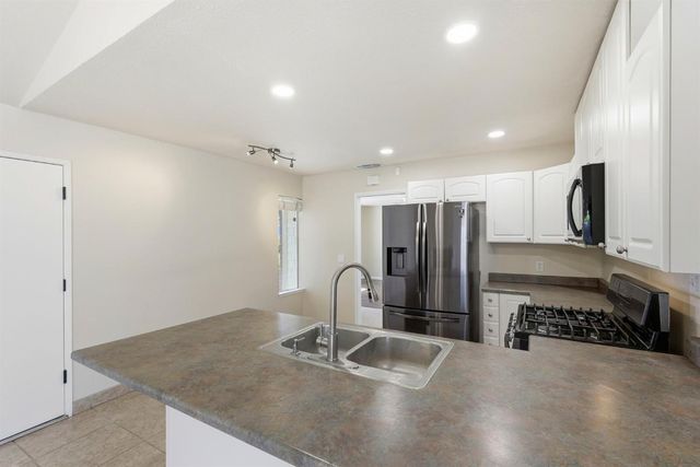 7251 Candlestick, Sacramento, CA 95842