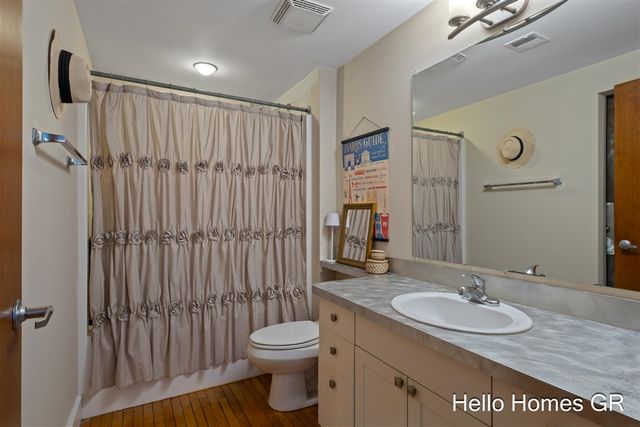 600 Broadway Avenue 317, Grand Rapids, MI 49504