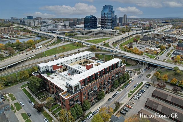 600 Broadway Avenue 317, Grand Rapids, MI 49504