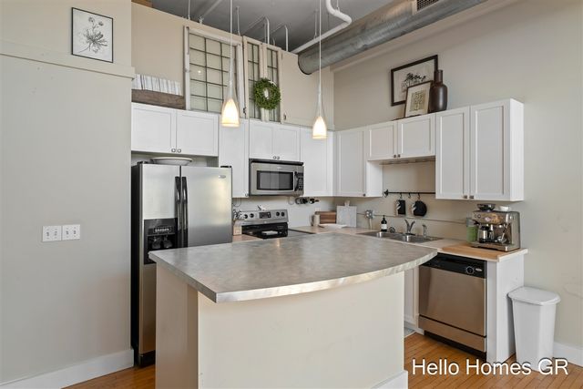 600 Broadway Avenue 317, Grand Rapids, MI 49504