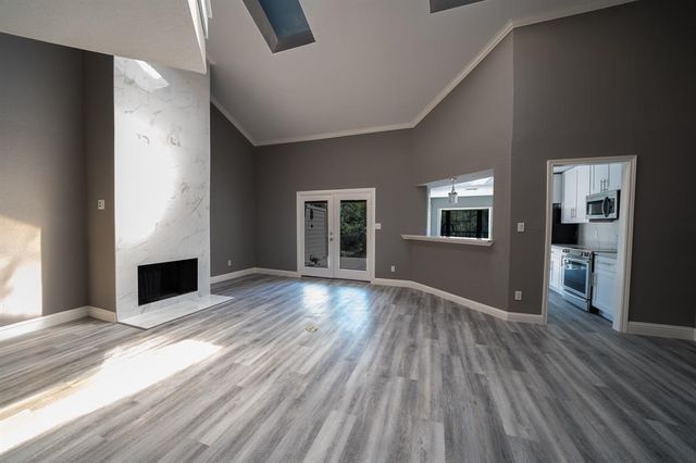 9400 Doliver Drive 34, Houston, TX 77063