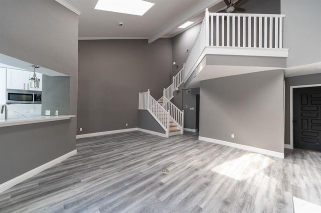 9400 Doliver Drive 34, Houston, TX 77063