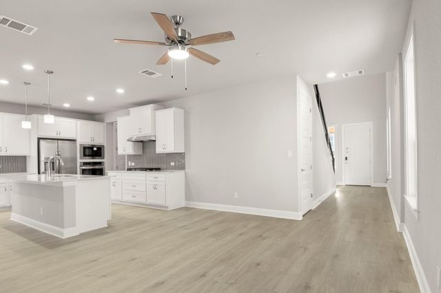 2605 Sam Bass RD 72, Round Rock, TX 78681