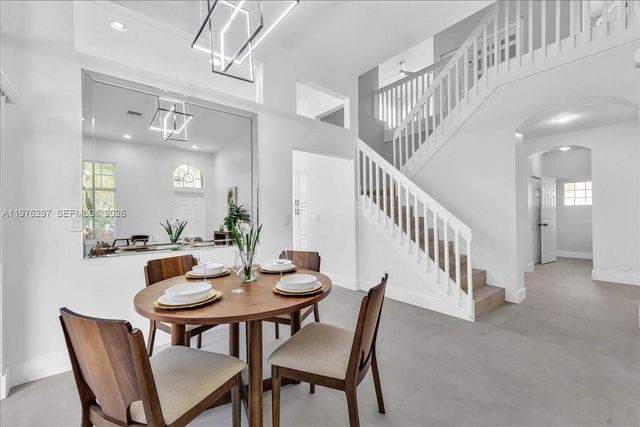 3494 Coco Lake Dr, Coconut Creek, FL 33073