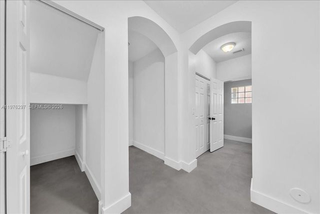 3494 Coco Lake Dr, Coconut Creek, FL 33073