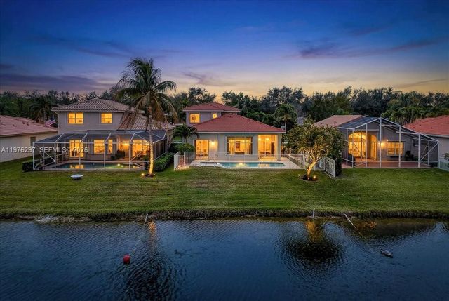 3494 Coco Lake Dr, Coconut Creek, FL 33073